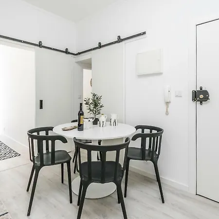 Apartment Lxway Santa Marta *